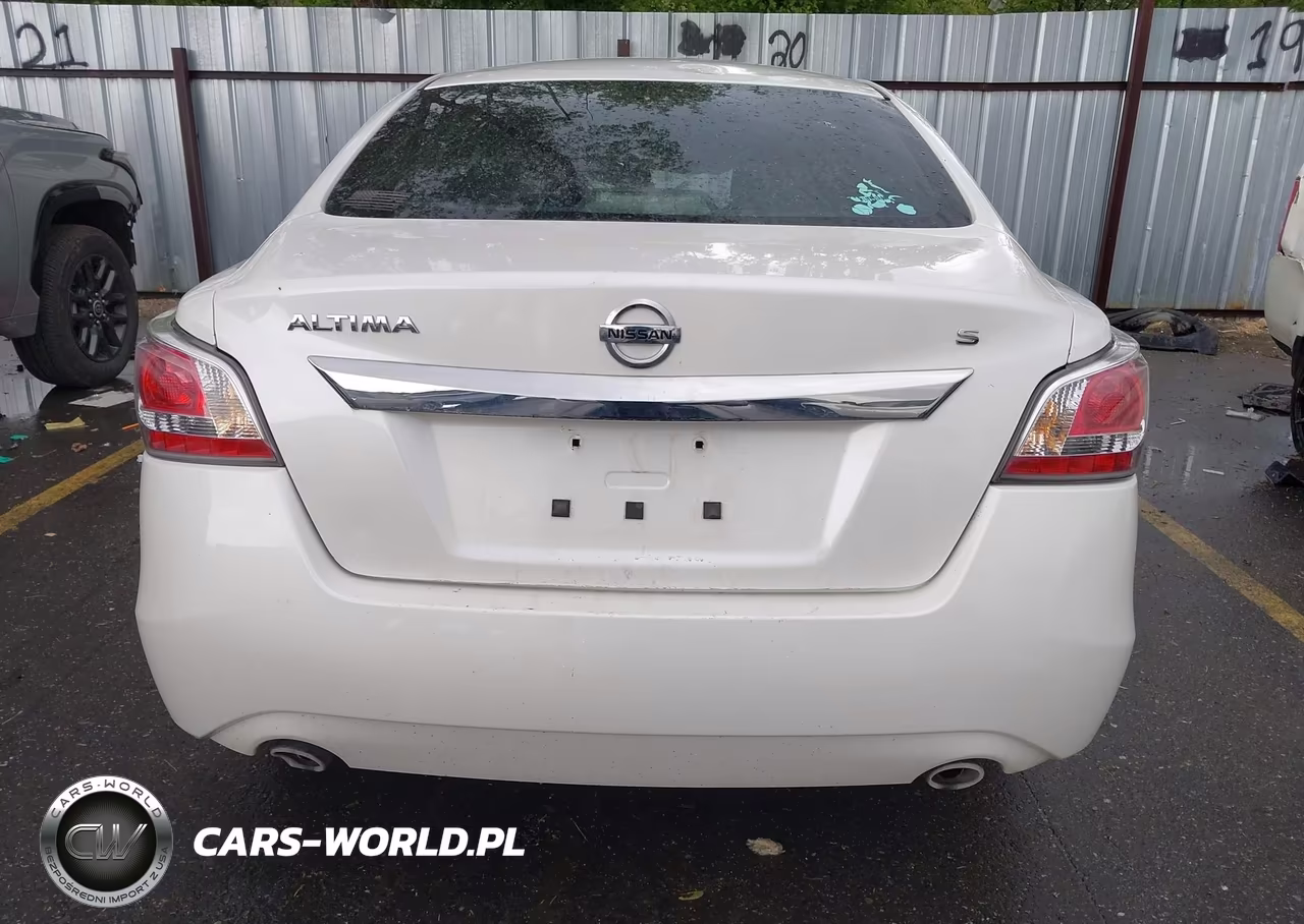 2015 Nissan Altima 2.5 S VIN:1N4AL3AP5FC193395 - 17