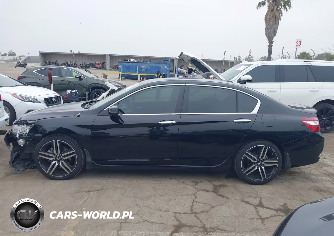 2016 Honda Accord Touring VIN:1HGCR3F90GA008020 - 14