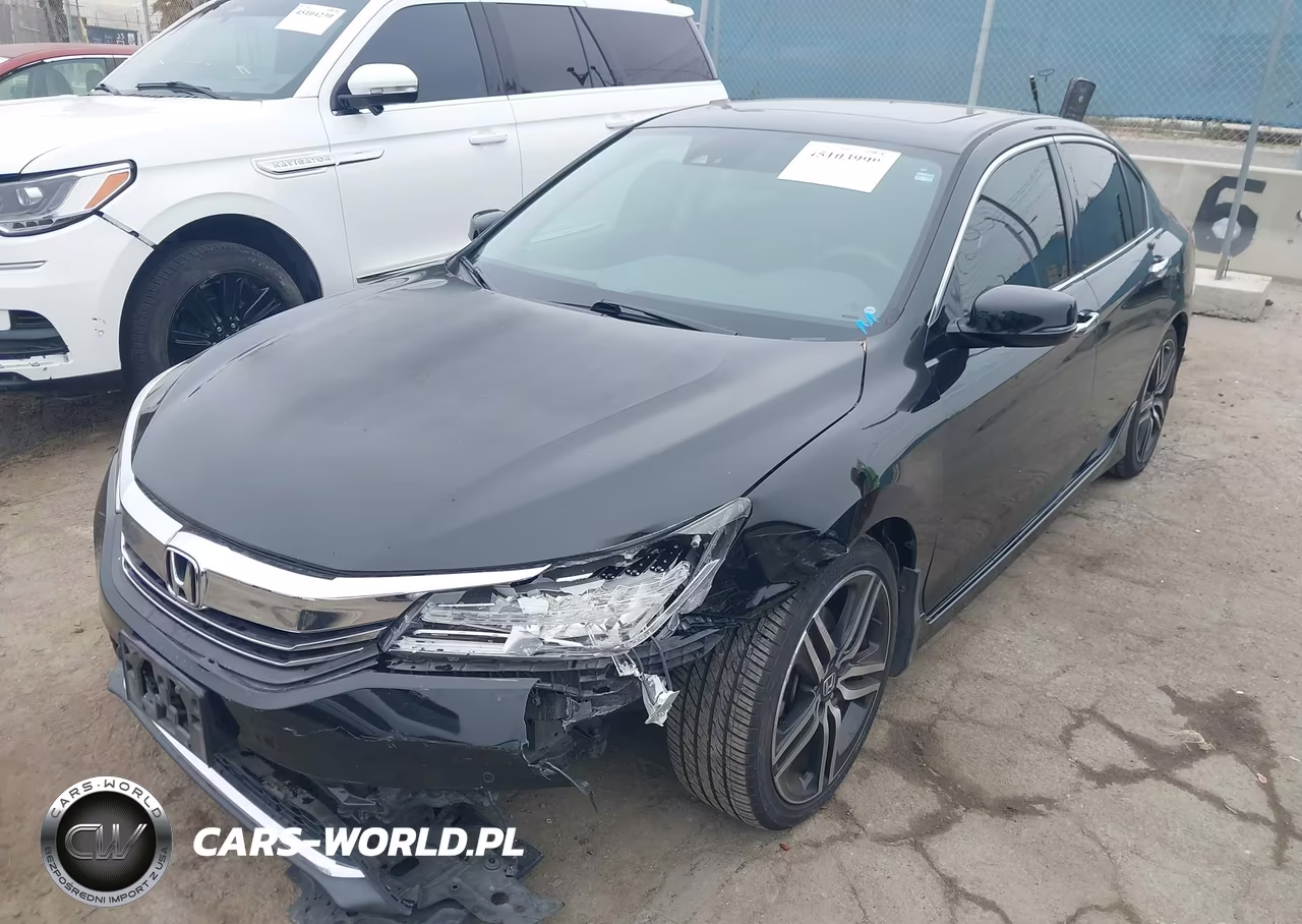 2016 Honda Accord Touring VIN:1HGCR3F90GA008020 - 2
