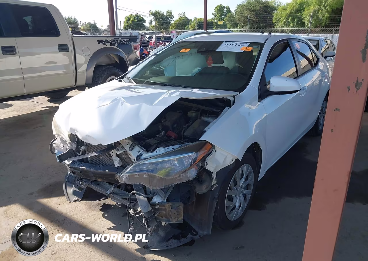 2017 Toyota Corolla Le VIN:2T1BURHE2HC808224 - 2