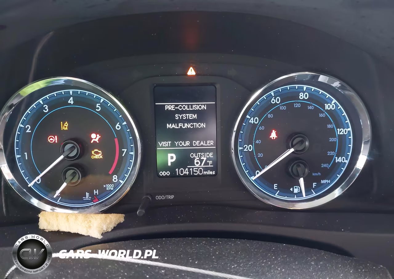 2017 Toyota Corolla Le VIN:2T1BURHE2HC808224 - 7