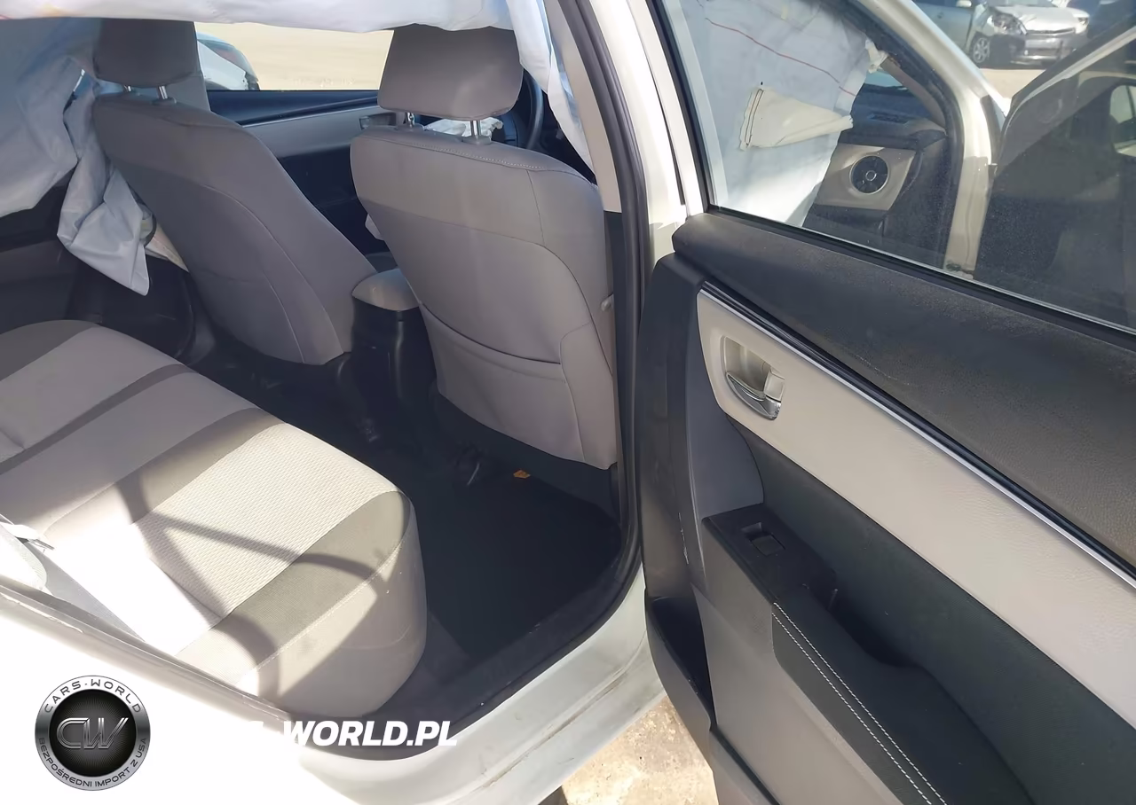 2017 Toyota Corolla Le VIN:2T1BURHE2HC808224 - 8