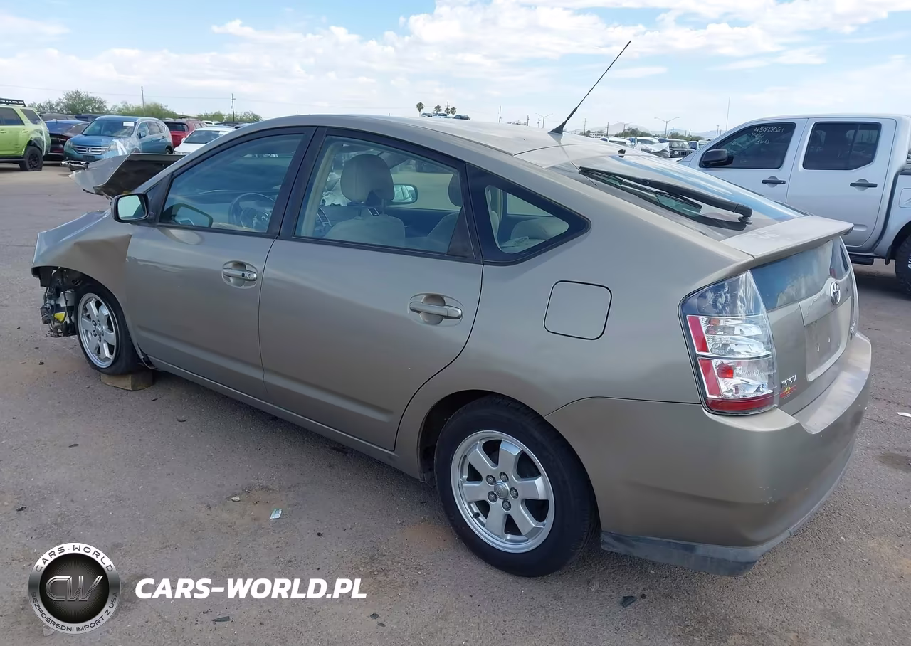 2004 Toyota Prius VIN:JTDKB20U740012850 - 3
