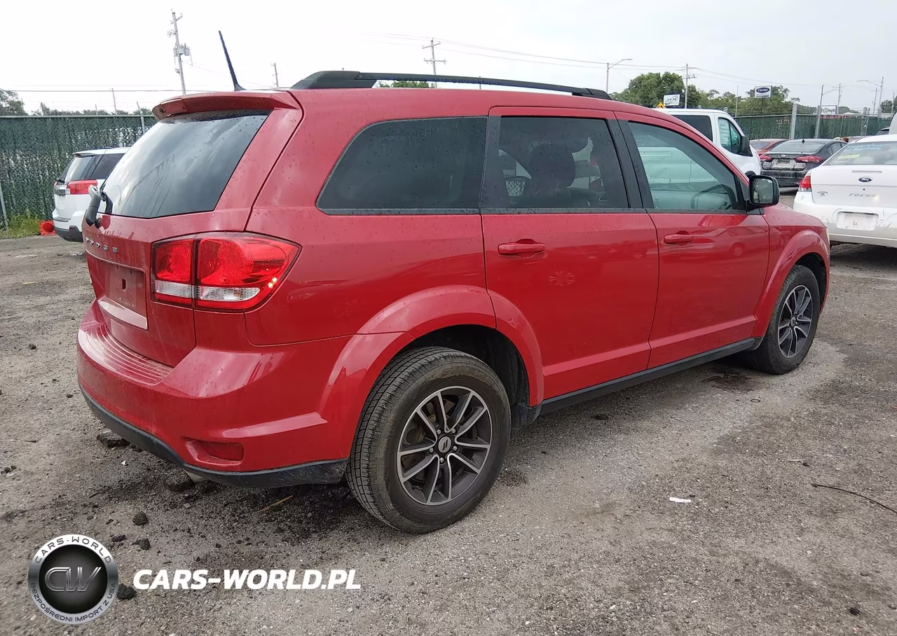 2018 Dodge Journey Sxt VIN:3C4PDCBG8JT521986 - 4