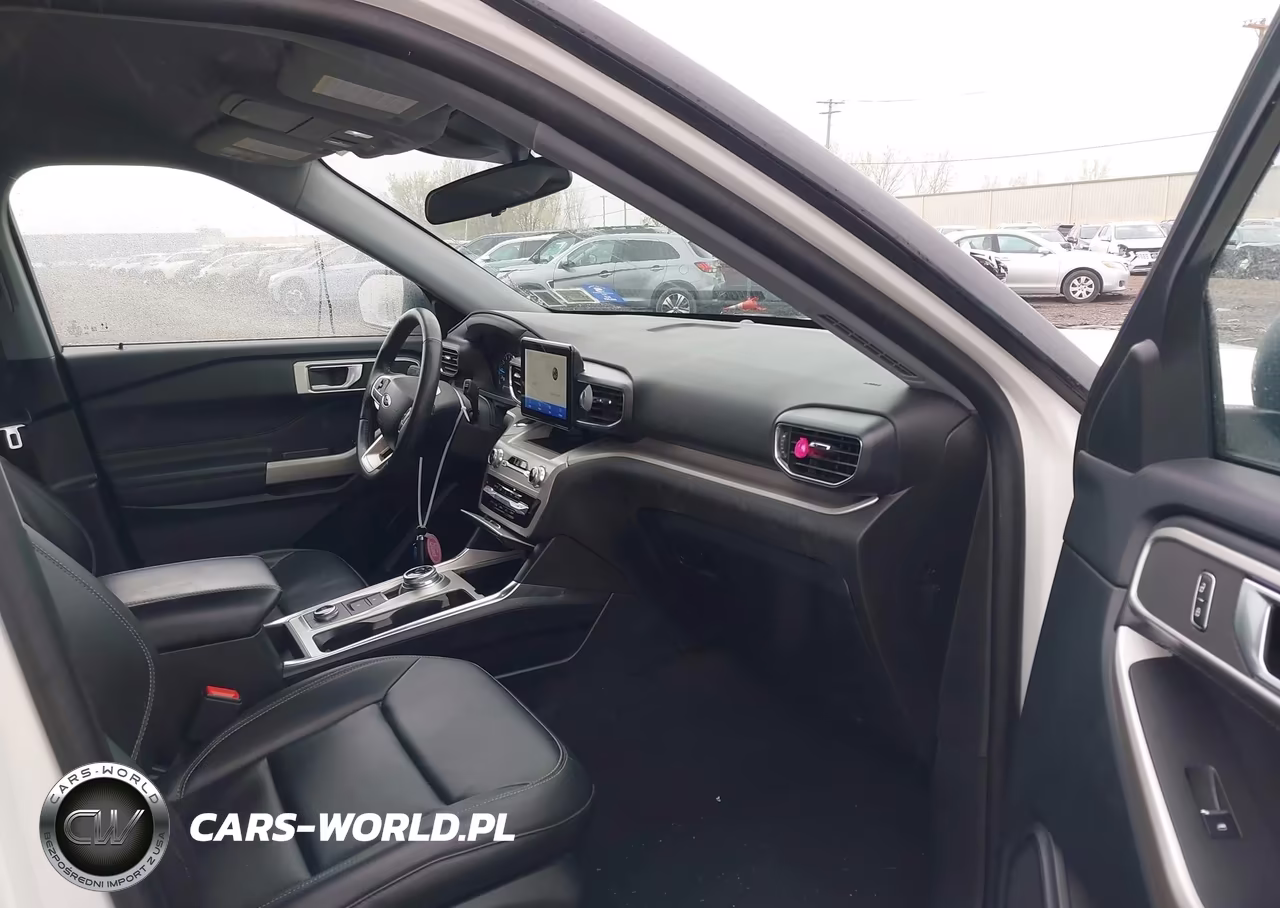 2023 Ford Explorer Xlt VIN:1FMSK8DHXPGA89235 - 5