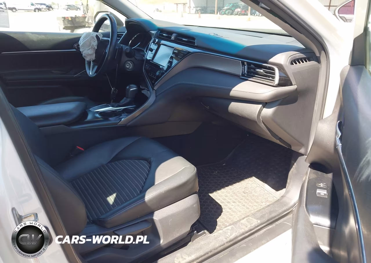 2019 Toyota Camry Se VIN:4T1B11HK6KU758157 - 5