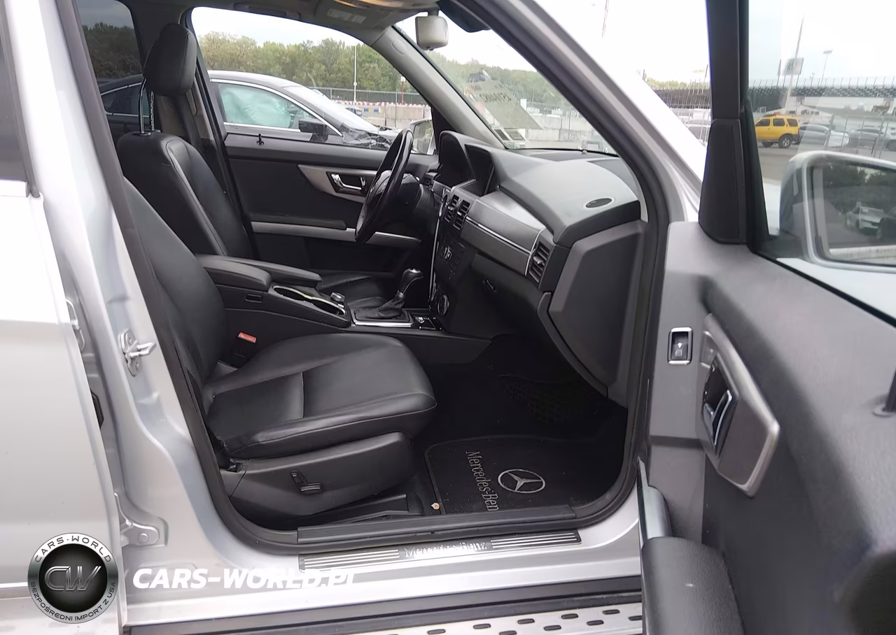 2010 Mercedes-Benz Glk 350 4Matic VIN:WDCGG8HB3AF312529 - 5
