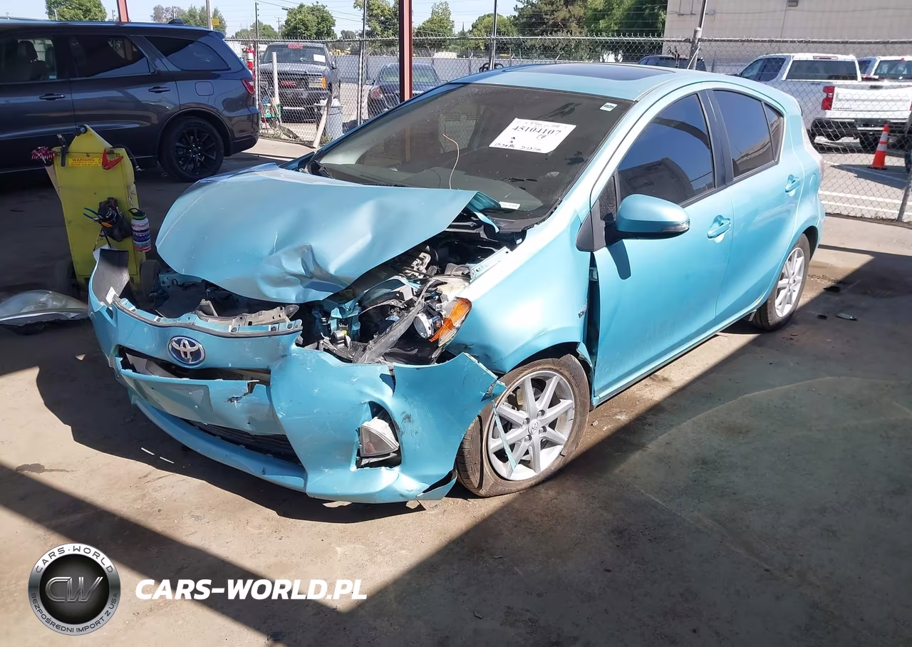 2014 Toyota Prius C Four VIN:JTDKDTB30E1071528 - 2