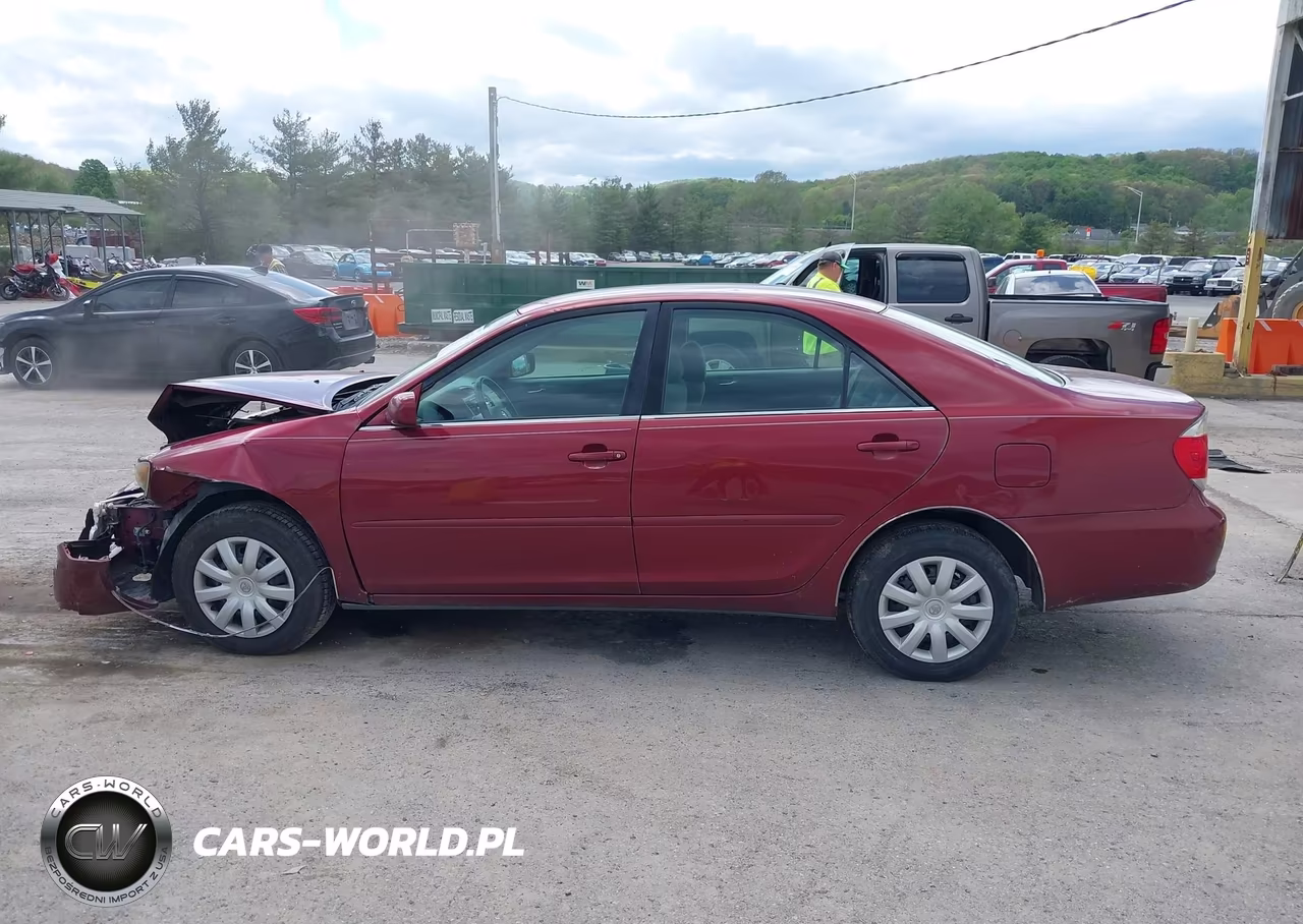2005 Toyota Camry Le VIN:4T1BE32K25U434880 - 14