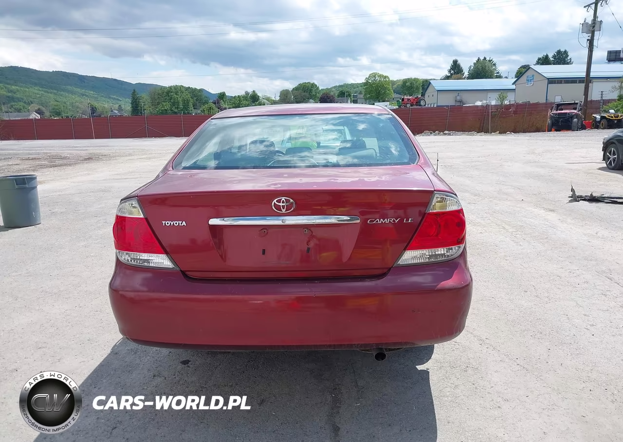 2005 Toyota Camry Le VIN:4T1BE32K25U434880 - 16
