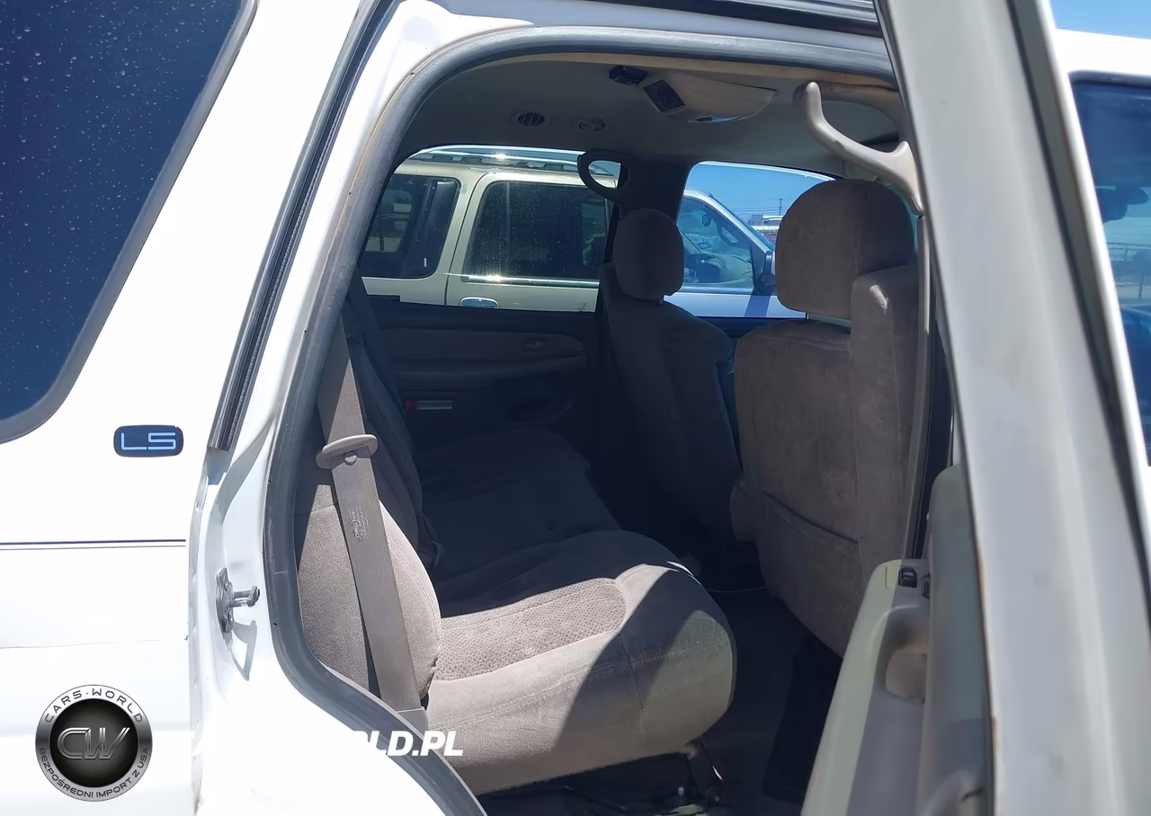 2000 Chevrolet Tahoe All New Ls VIN:1GNEK13T9YJ139312 - 8