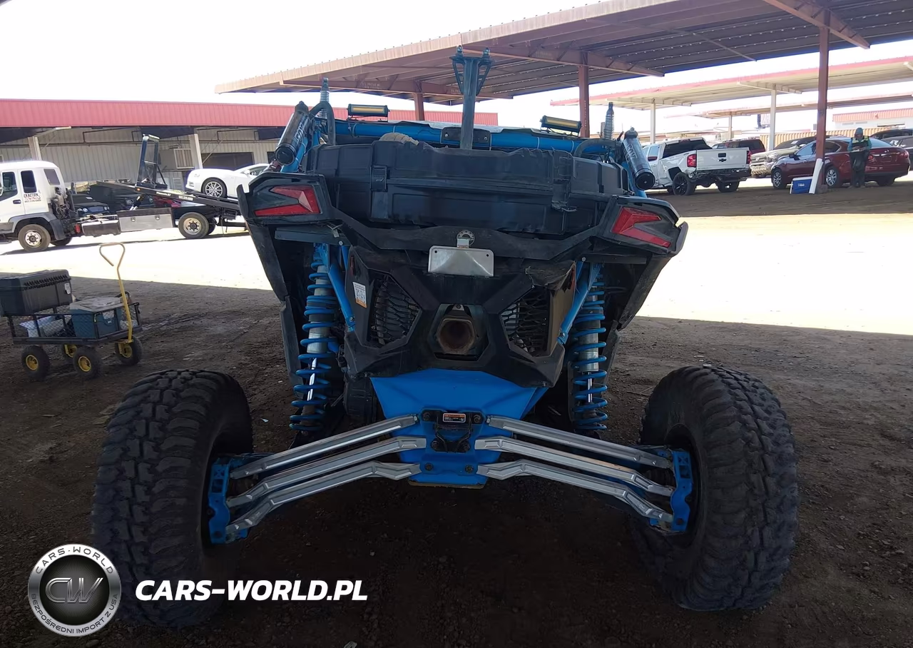 2018 Can-Am Maverick X3 X Rc Turbo R VIN:3JBVVAW44JK000247 - 6