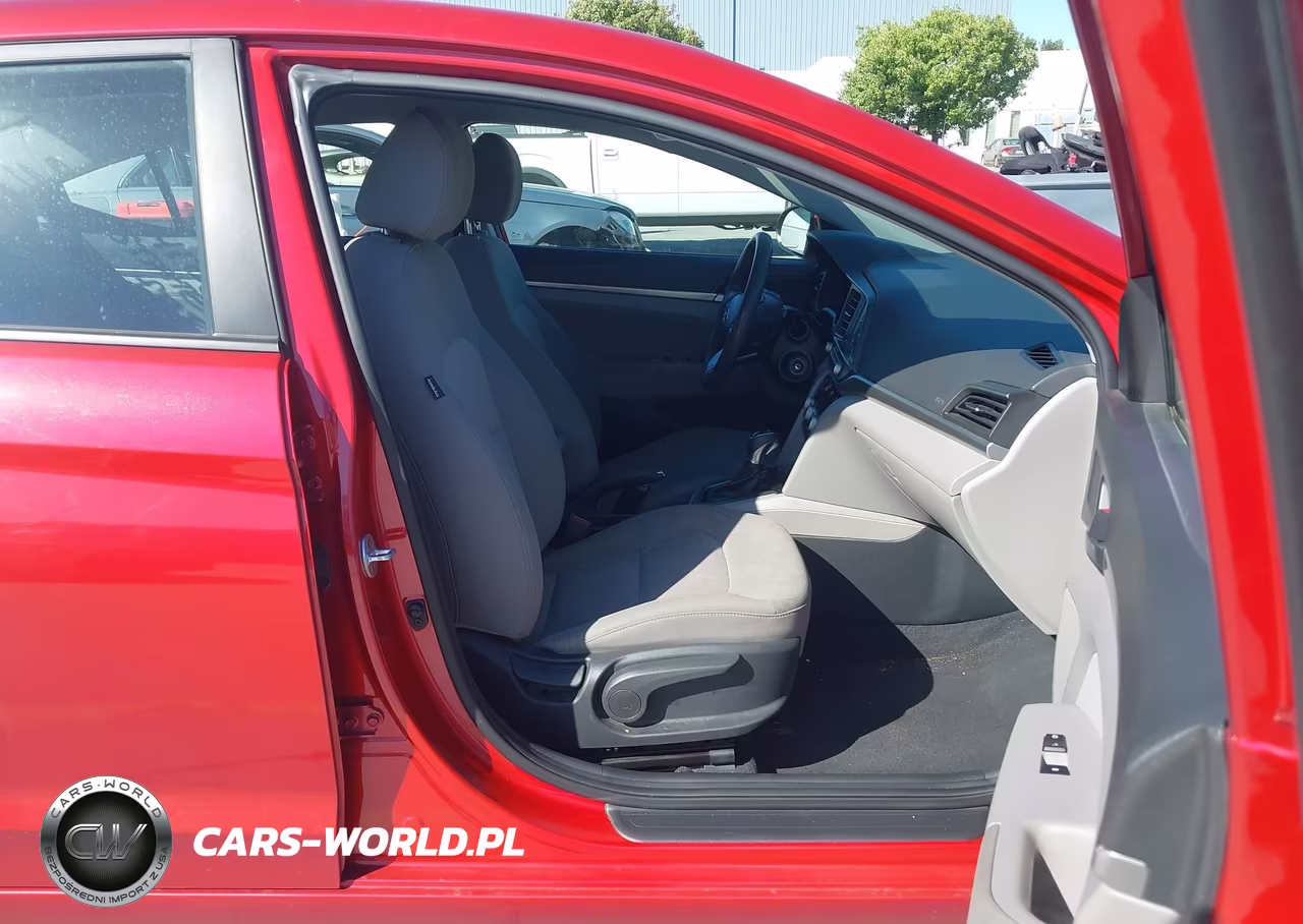 2020 Hyundai Elantra Sel VIN:5NPD84LF1LH505618 - 5