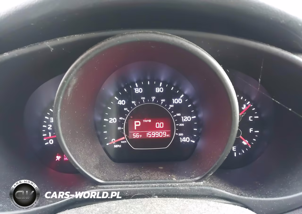 2016 Kia Soul + VIN:KNDJP3A52G7284132 - 7