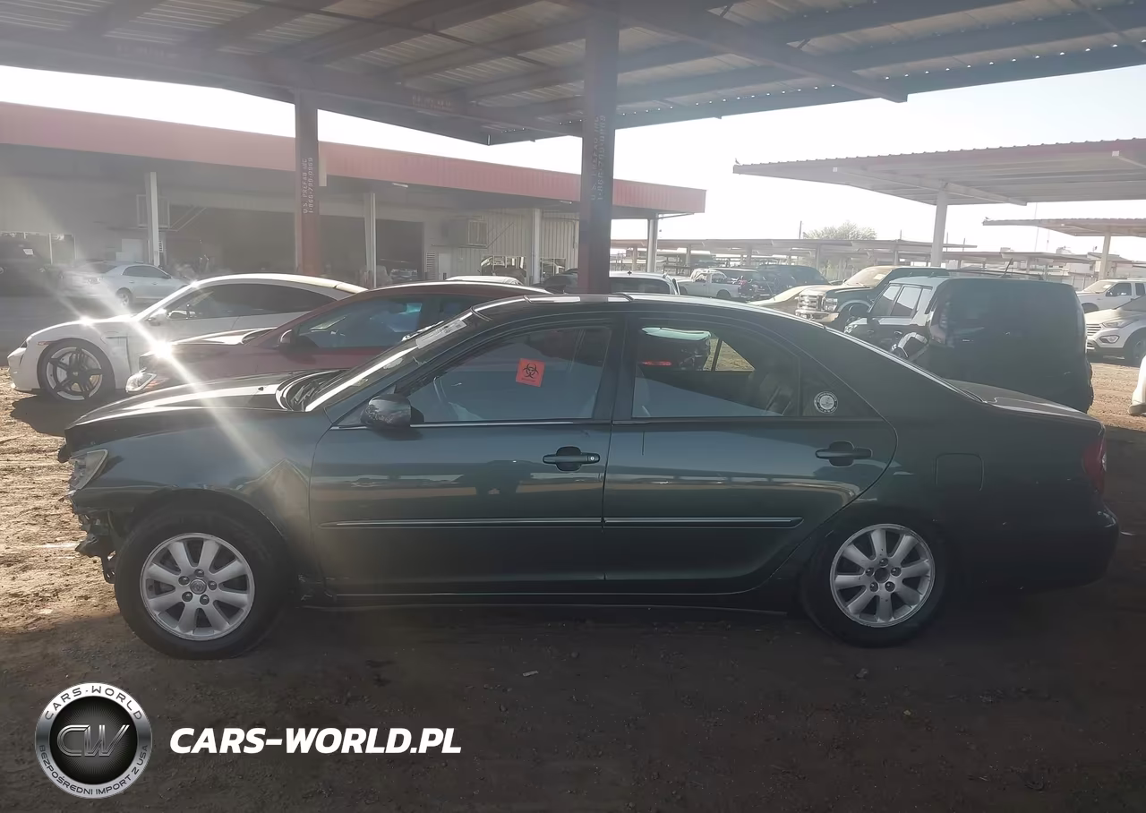 2002 Toyota Camry Xle VIN:4T1BE32K12U543049 - 14