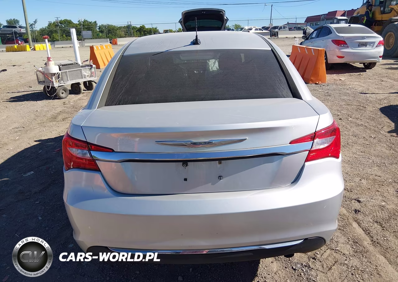 2011 Chrysler 200 Touring VIN:1C3BC1FB1BN625371 - 17