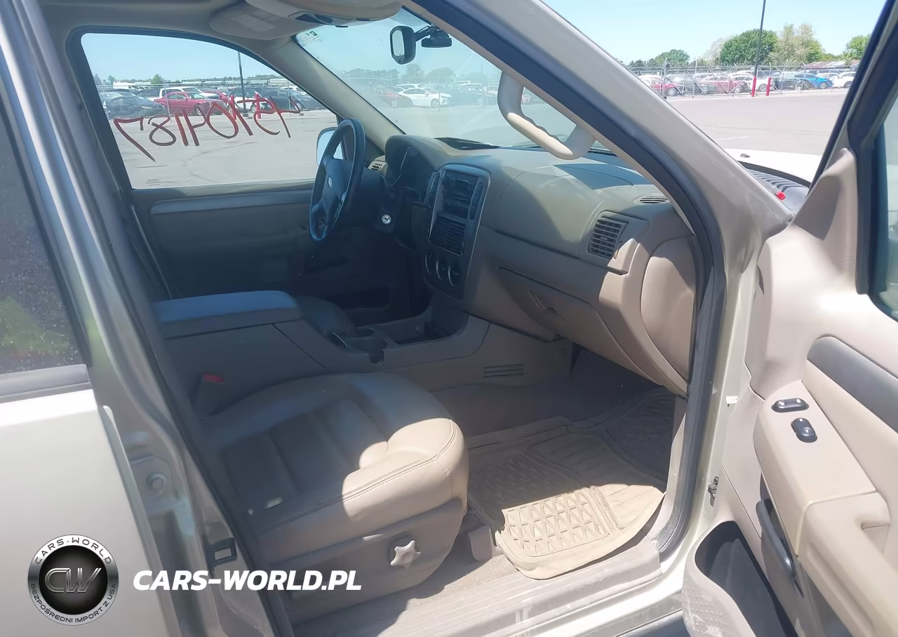 2004 Ford Explorer Xlt VIN:1FMDU83K84ZA37649 - 5