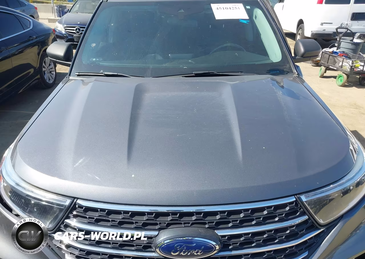 2022 Ford Explorer Xlt VIN:1FMSK7DH3NGB53476 - 10