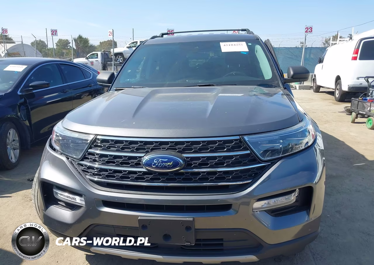 2022 Ford Explorer Xlt VIN:1FMSK7DH3NGB53476 - 12