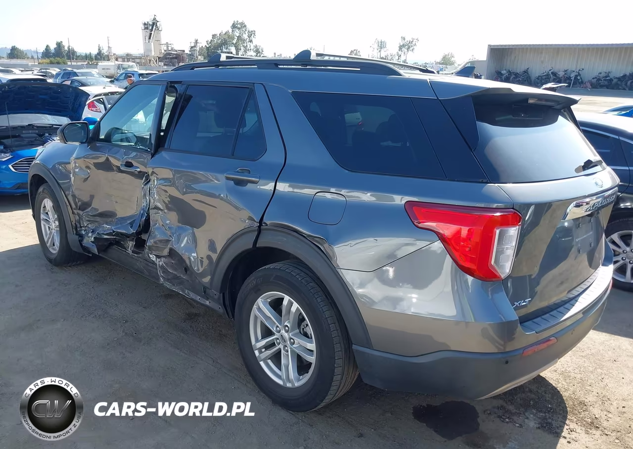 2022 Ford Explorer Xlt VIN:1FMSK7DH3NGB53476 - 3