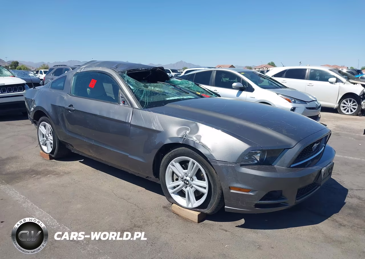2014 Ford Mustang V6 – zdjęcie 1 z 11