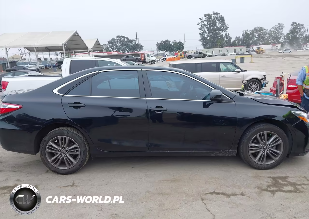 2017 Toyota Camry Se VIN:4T1BF1FK1HU359508 - 13