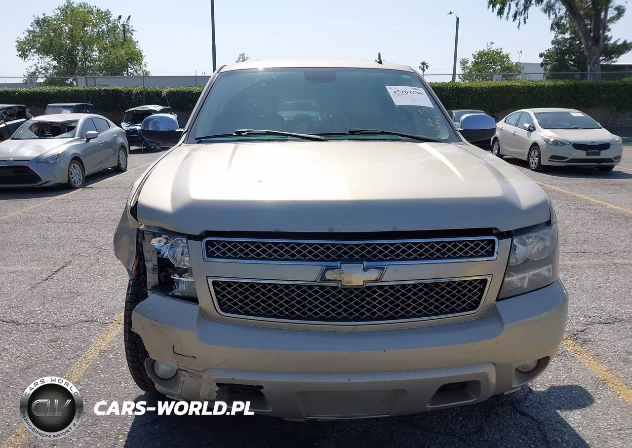 2008 Chevrolet Tahoe Ltz VIN:1GNFK13068R160100 - 12