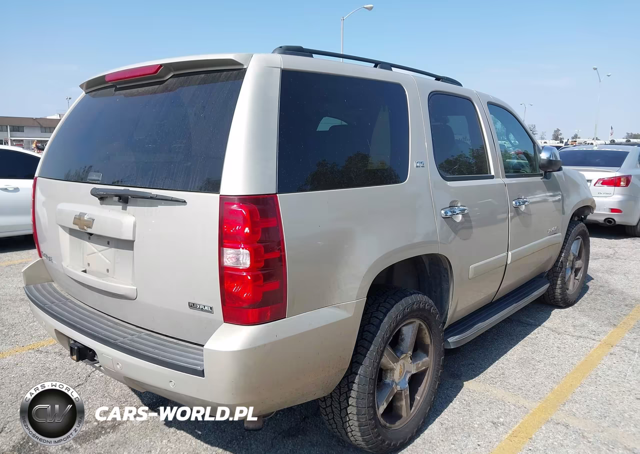 2008 Chevrolet Tahoe Ltz VIN:1GNFK13068R160100 - 4