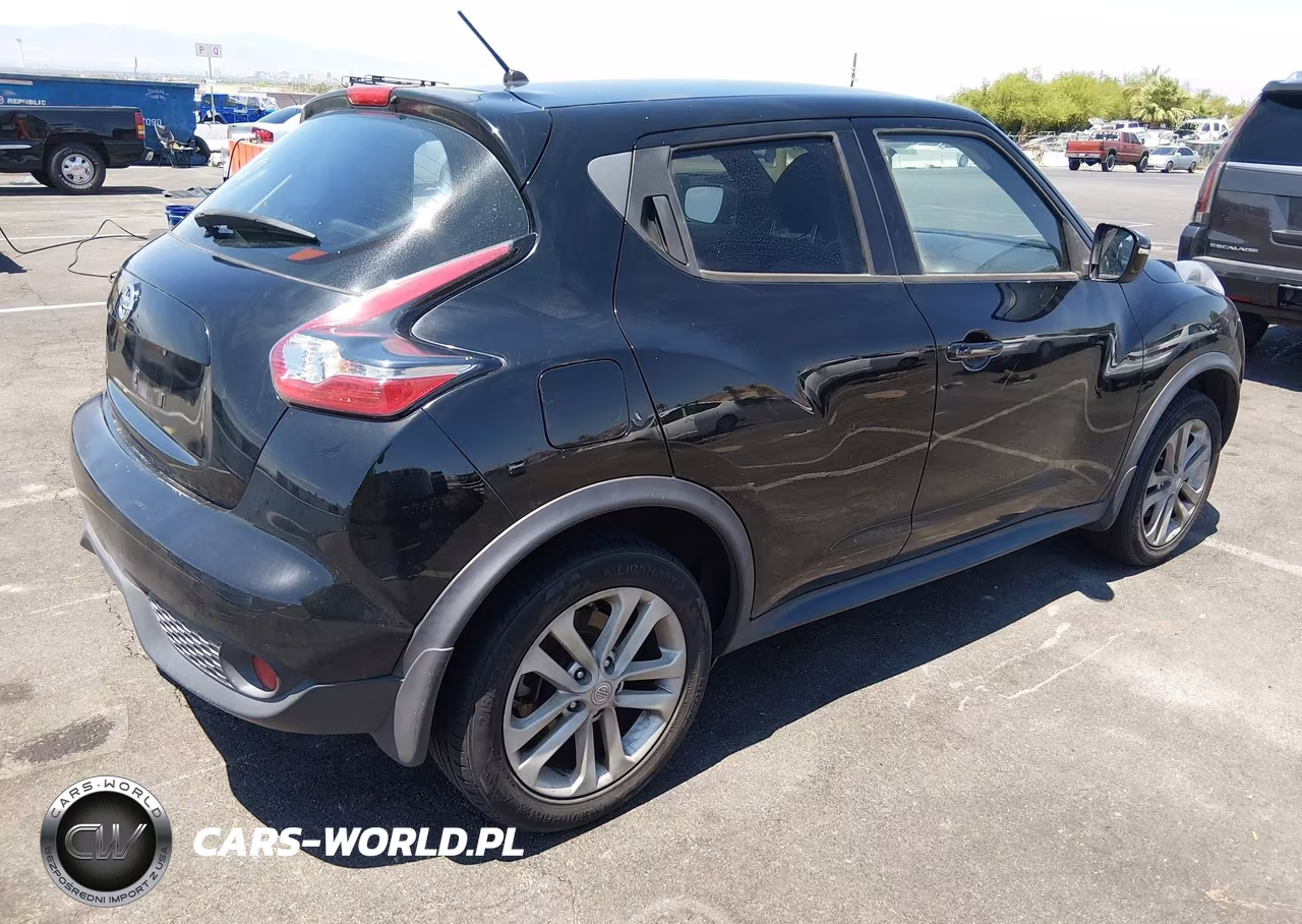 2015 Nissan Juke S VIN:JN8AF5MR4FT503325 - 4