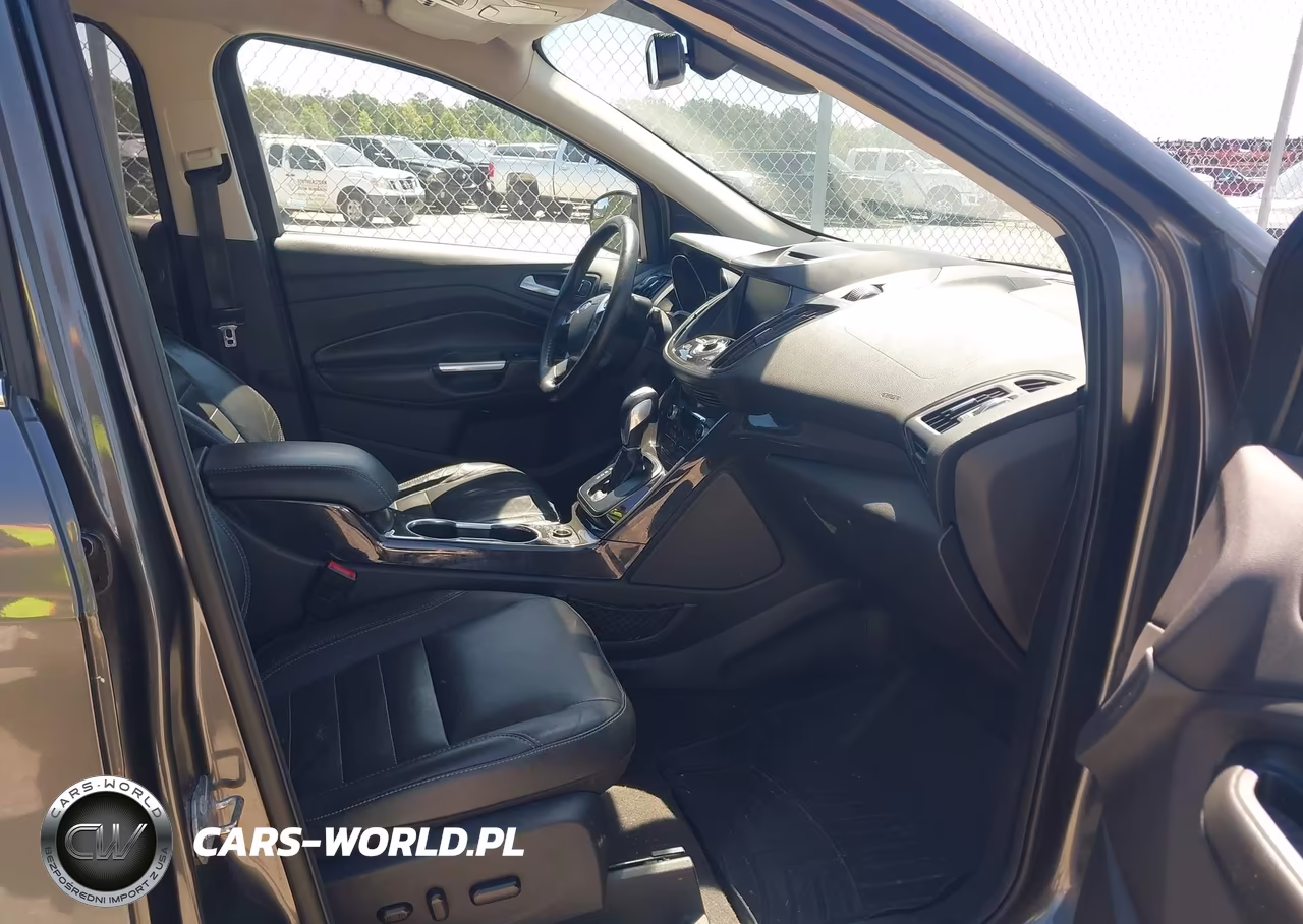 2015 Ford Escape Titanium VIN:1FMCU0JX9FUB45144 - 5