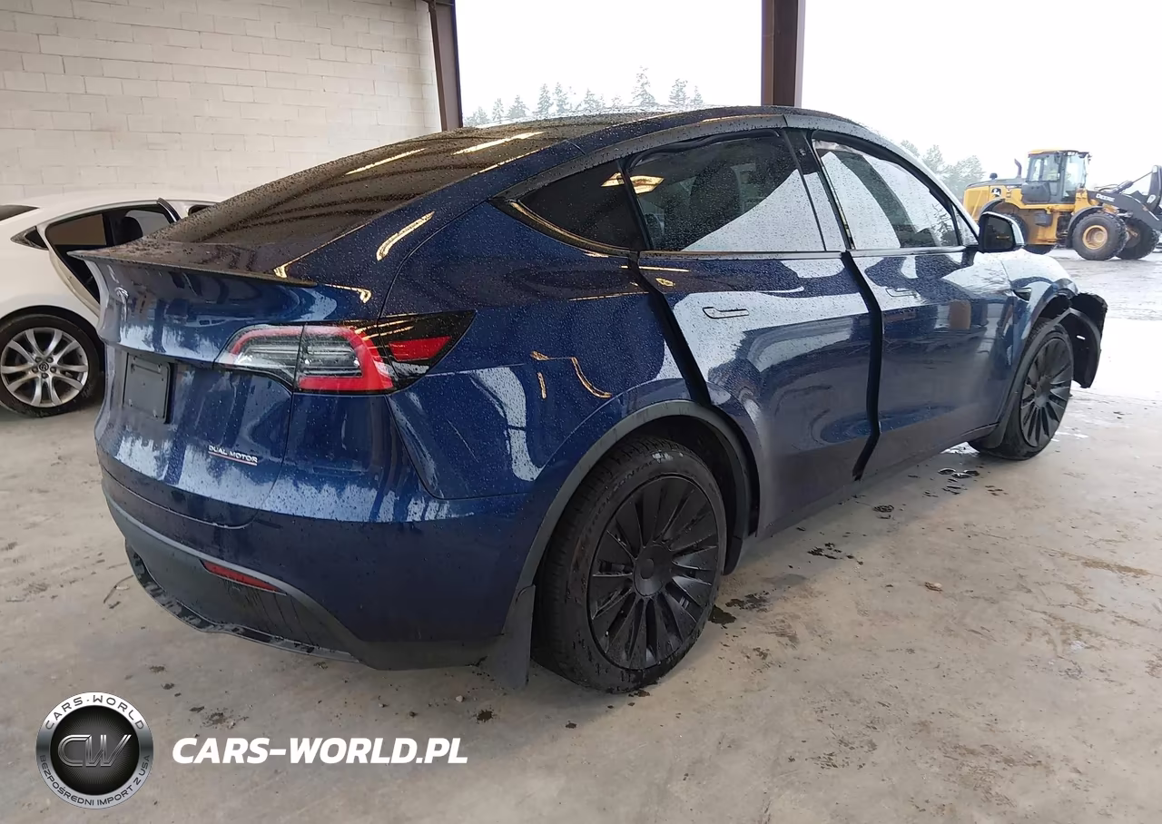 2020 Tesla Model Y Long Range Dual Motor All-Wheel Drive-Performance Dual Motor All-Wheel Drive VIN:5YJYGDEF4LF037707 - 4