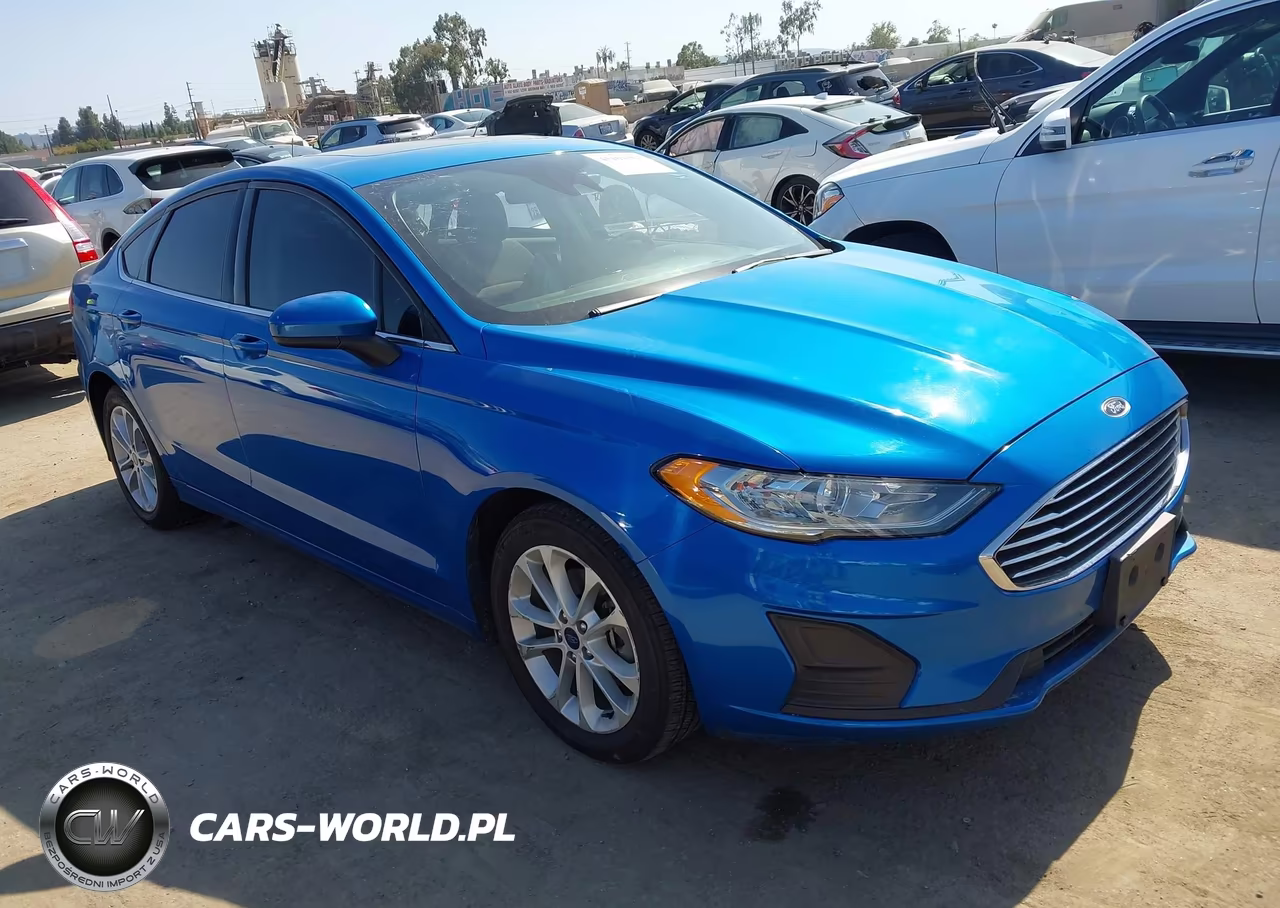 2020 Ford Fusion Hybrid Se – zdjęcie 1 z 15