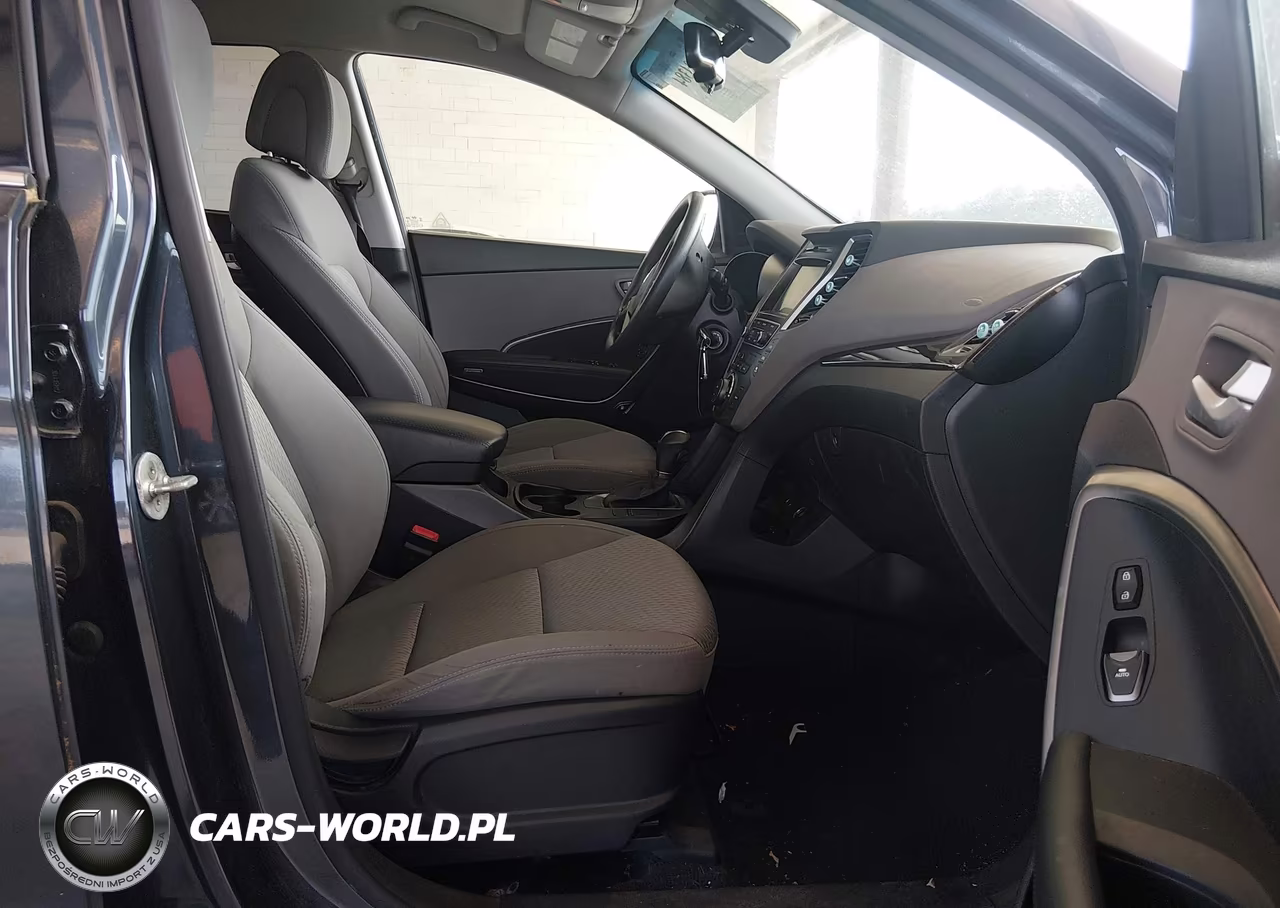 2017 Hyundai Santa Fe Se VIN:KM8SMDHF9HU219181 - 5
