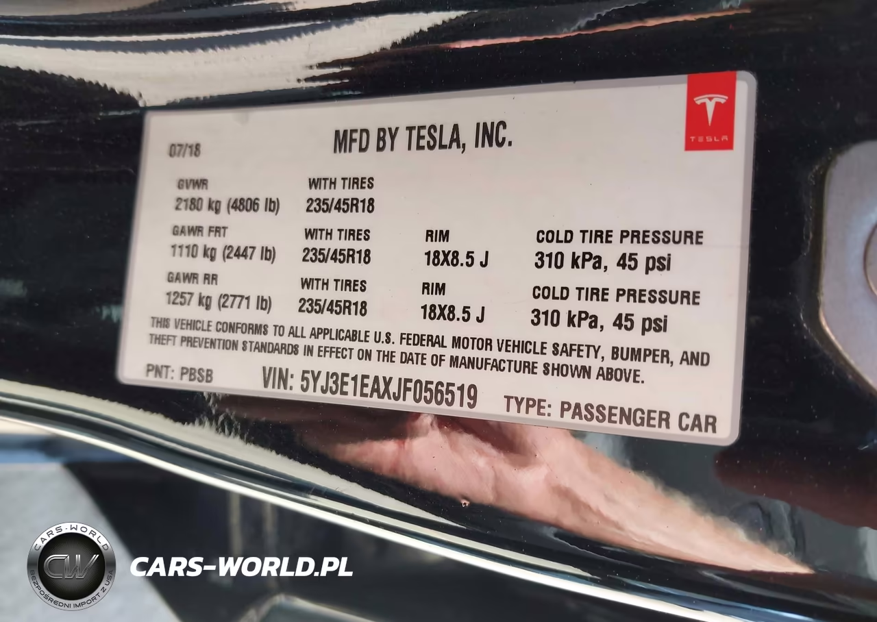 2018 Tesla Model 3 Long Range-Mid Range VIN:5YJ3E1EAXJF056519 - 9
