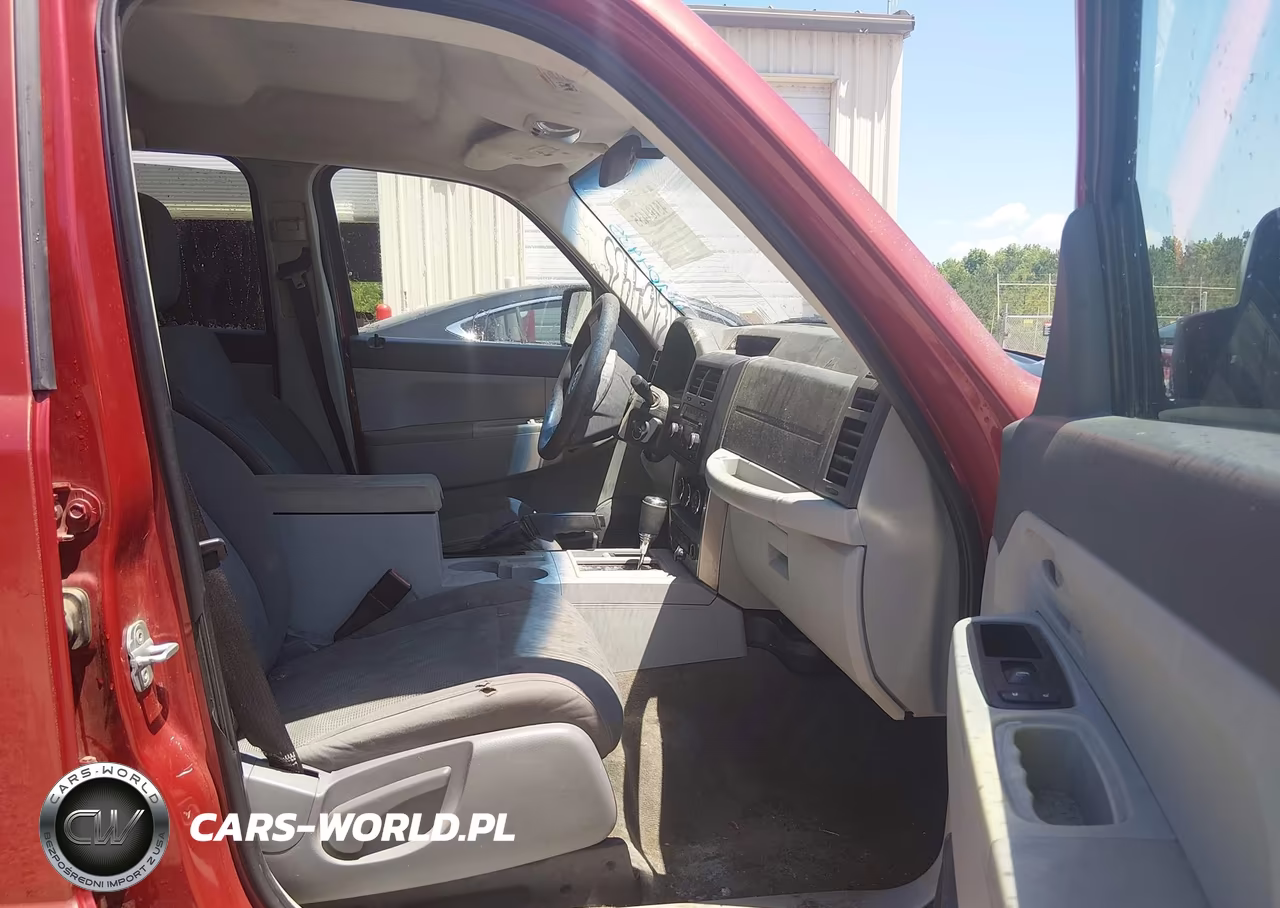 2008 Jeep Liberty Sport VIN:1J8GP28K38W198991 - 5