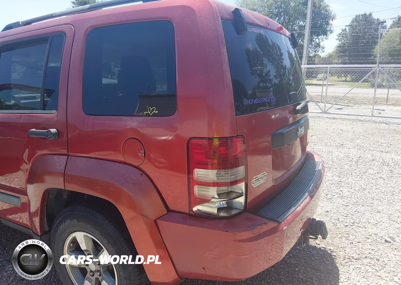 2008 Jeep Liberty Sport VIN:1J8GP28K38W198991 - 6