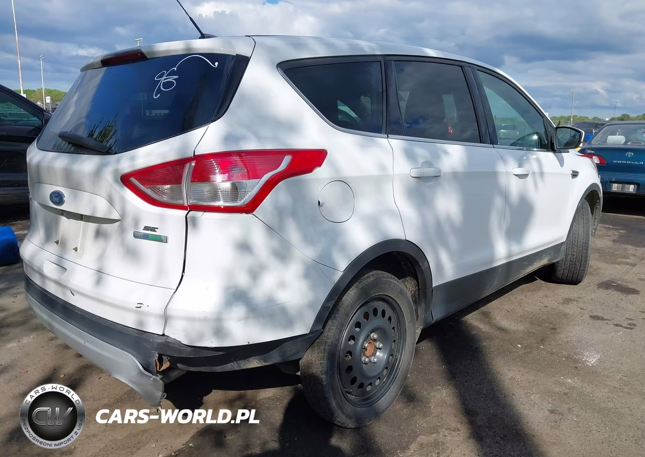 2016 Ford Escape Se VIN:1FMCU0GXXGUC13900 - 4