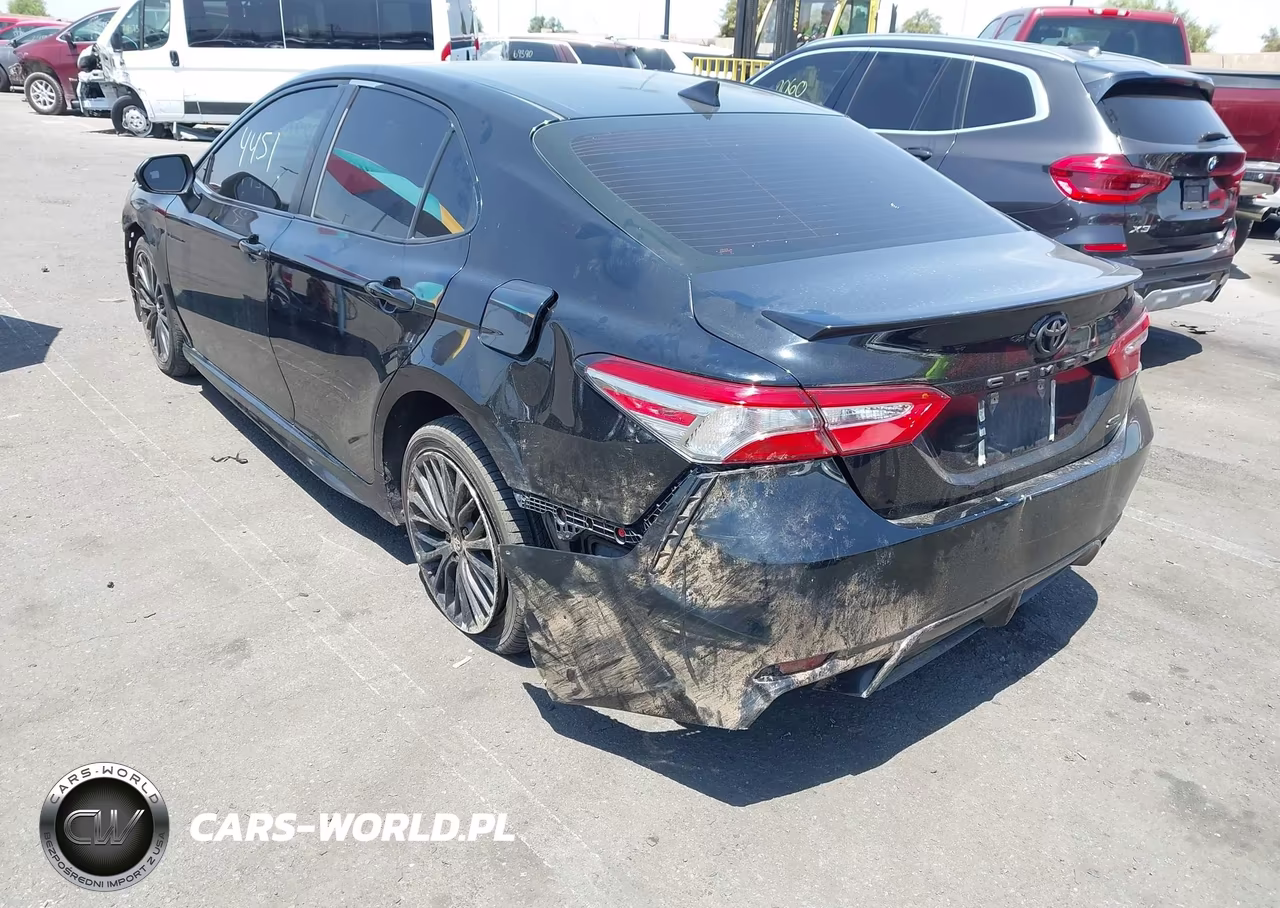 2019 Toyota Camry Se VIN:4T1B11HKXKU229911 - 3