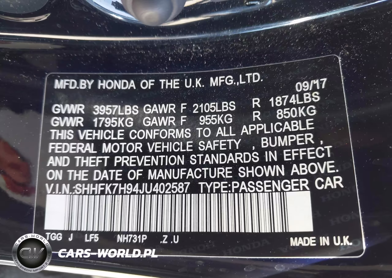 2018 Honda Civic Sport Touring VIN:SHHFK7H94JU402587 - 9