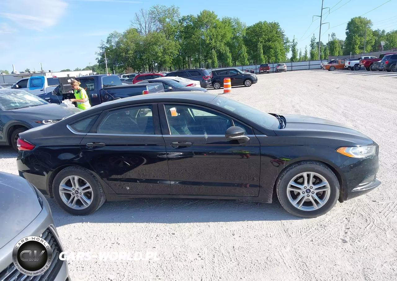 2018 Ford Fusion Se VIN:3FA6P0HD8JR150300 - 13