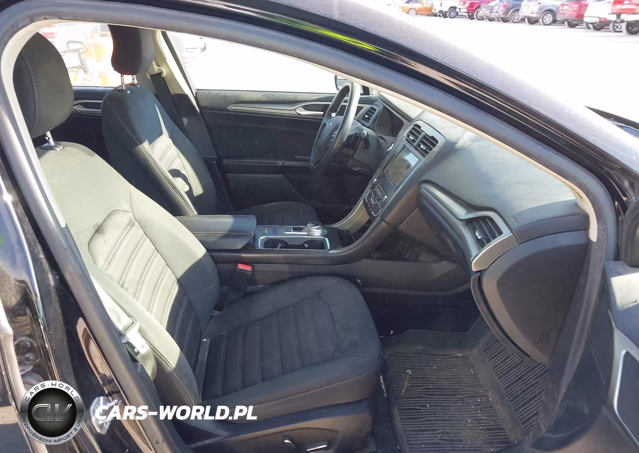 2018 Ford Fusion Se VIN:3FA6P0HD8JR150300 - 5