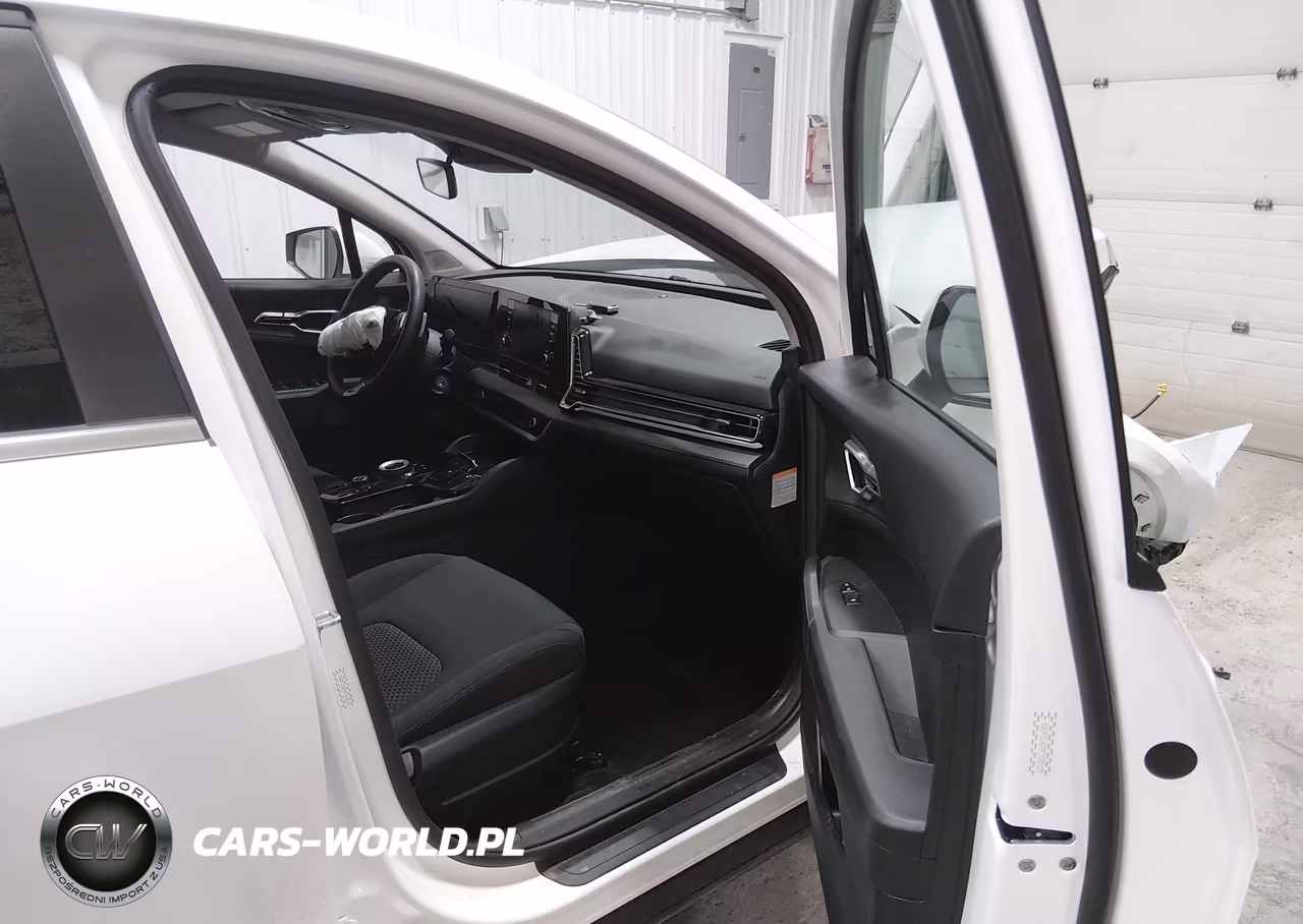 2023 Kia Sportage Hybrid Lx VIN:KNDPUCAG9P7058139 - 5