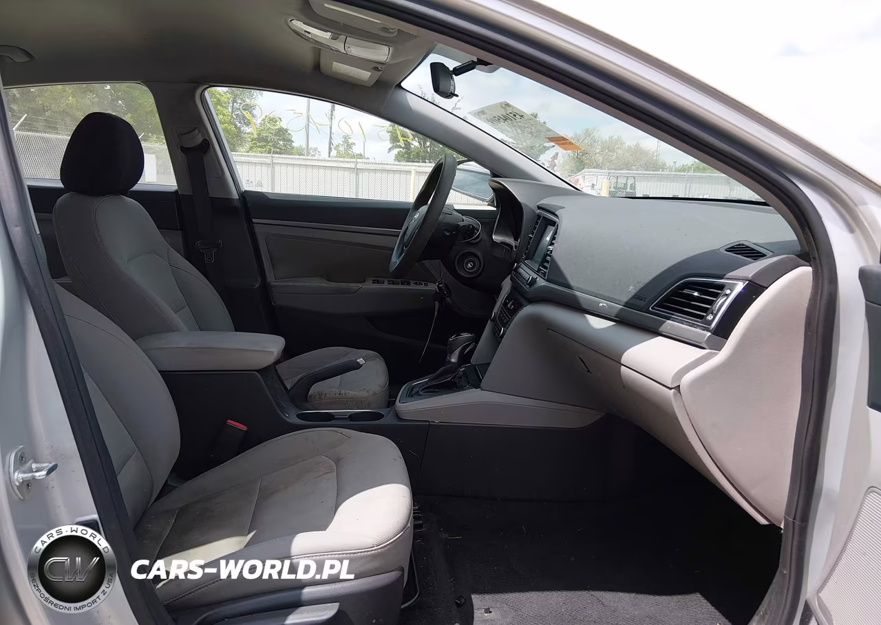 2018 Hyundai Elantra Sel VIN:5NPD84LF2JH270787 - 5