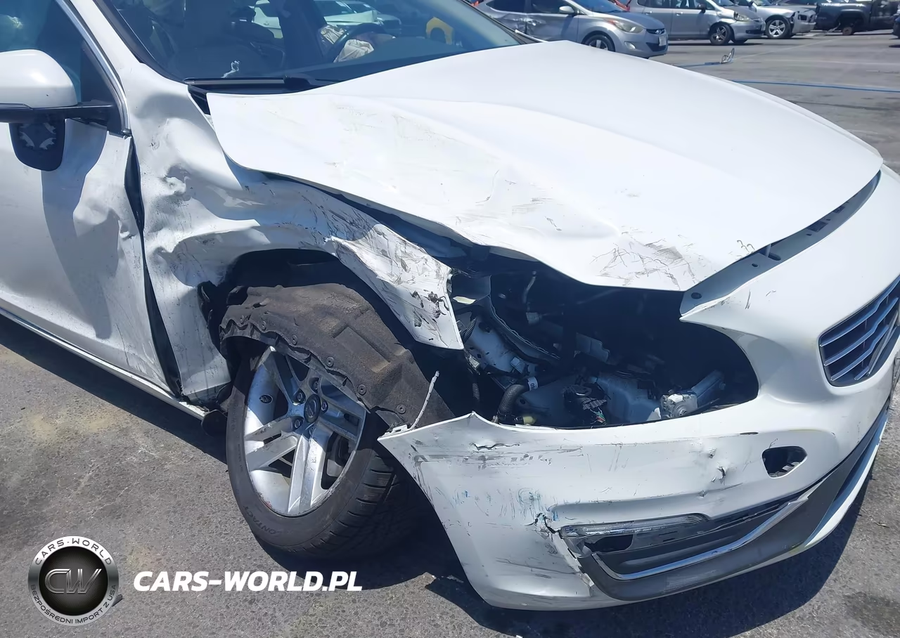 2014 Volvo S60 T5 VIN:YV1612FS0E2278110 - 6