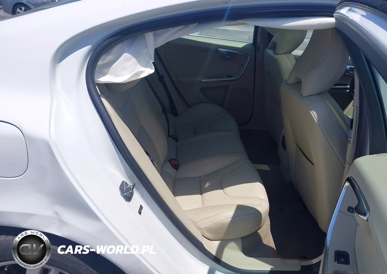 2014 Volvo S60 T5 VIN:YV1612FS0E2278110 - 8