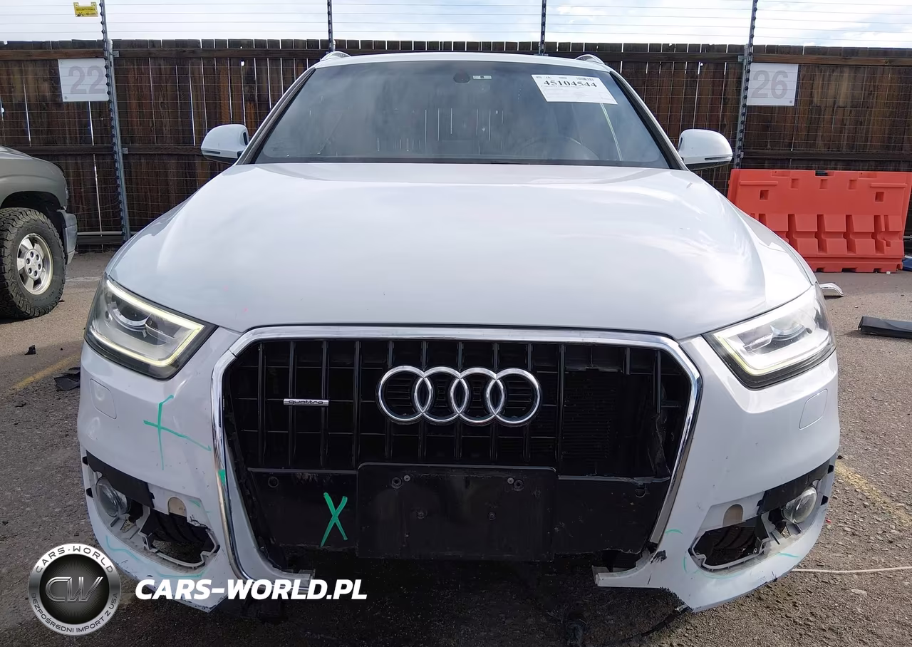 2015 Audi Q3 2.0T Premium Plus VIN:WA1GFCFSXFR011996 - 13