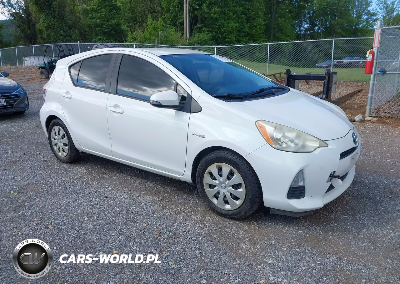 Główne zdjęcie 2013 Toyota Prius C Two