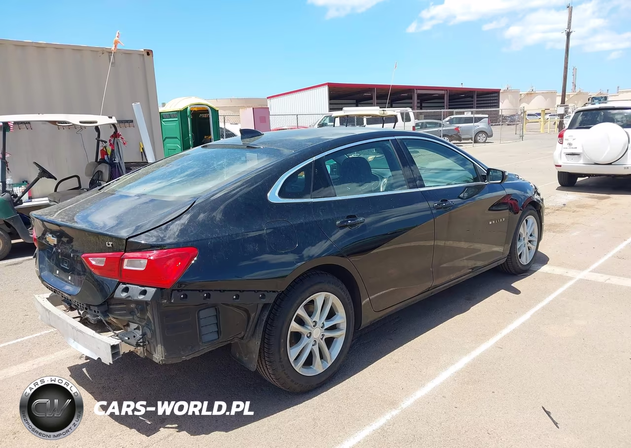 2017 Chevrolet Malibu 1Lt VIN:1G1ZE5STXHF217022 - 4