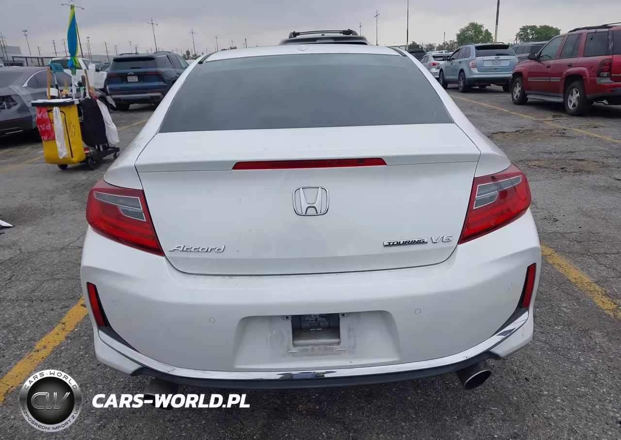 2016 Honda Accord Touring VIN:1HGCT2B05GA005262 - 17