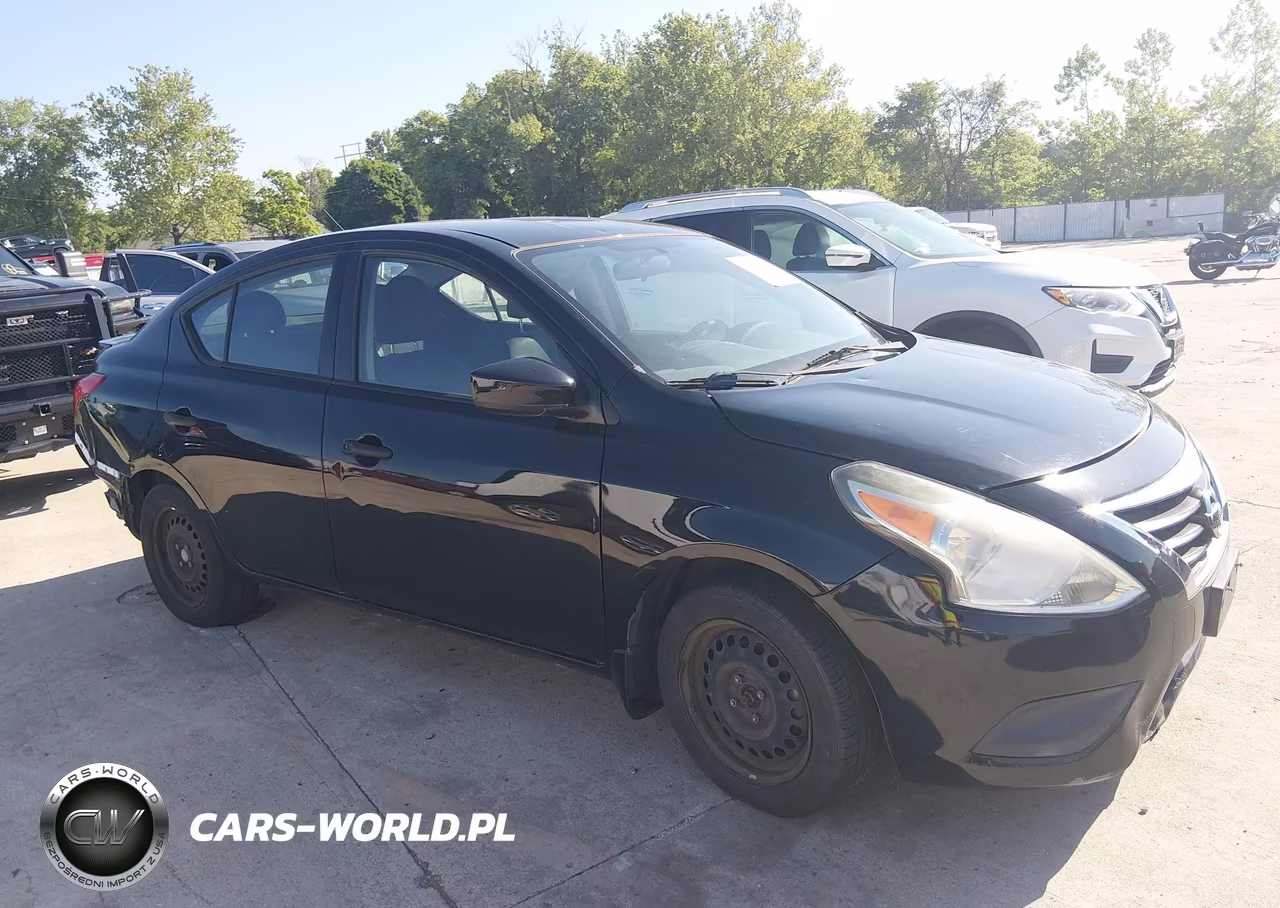 2019 Nissan Versa 1.6 S+ – zdjęcie 1 z 11